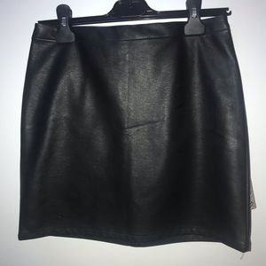 Leather skirt
